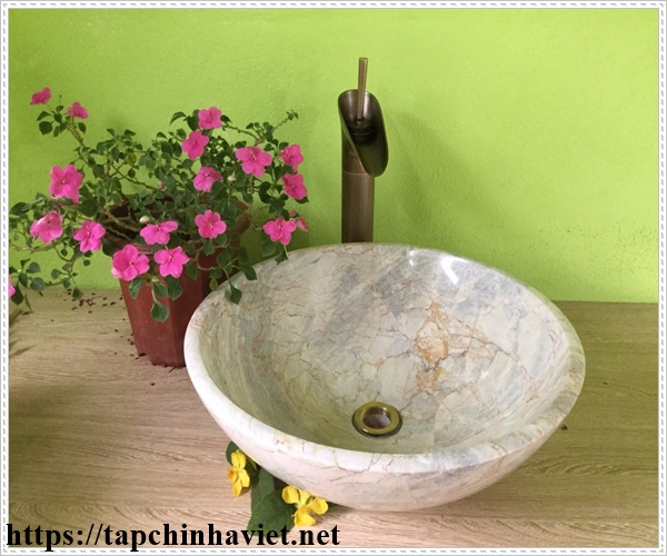 K&iacute;ch thước lavabo đ&aacute; nguy&ecirc;n khối