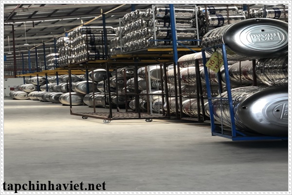 Bồn nước inox gi&aacute; bao nhi&ecirc;u